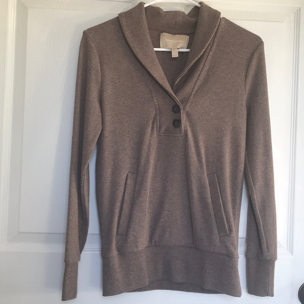 Banana Republic Sweatshirt